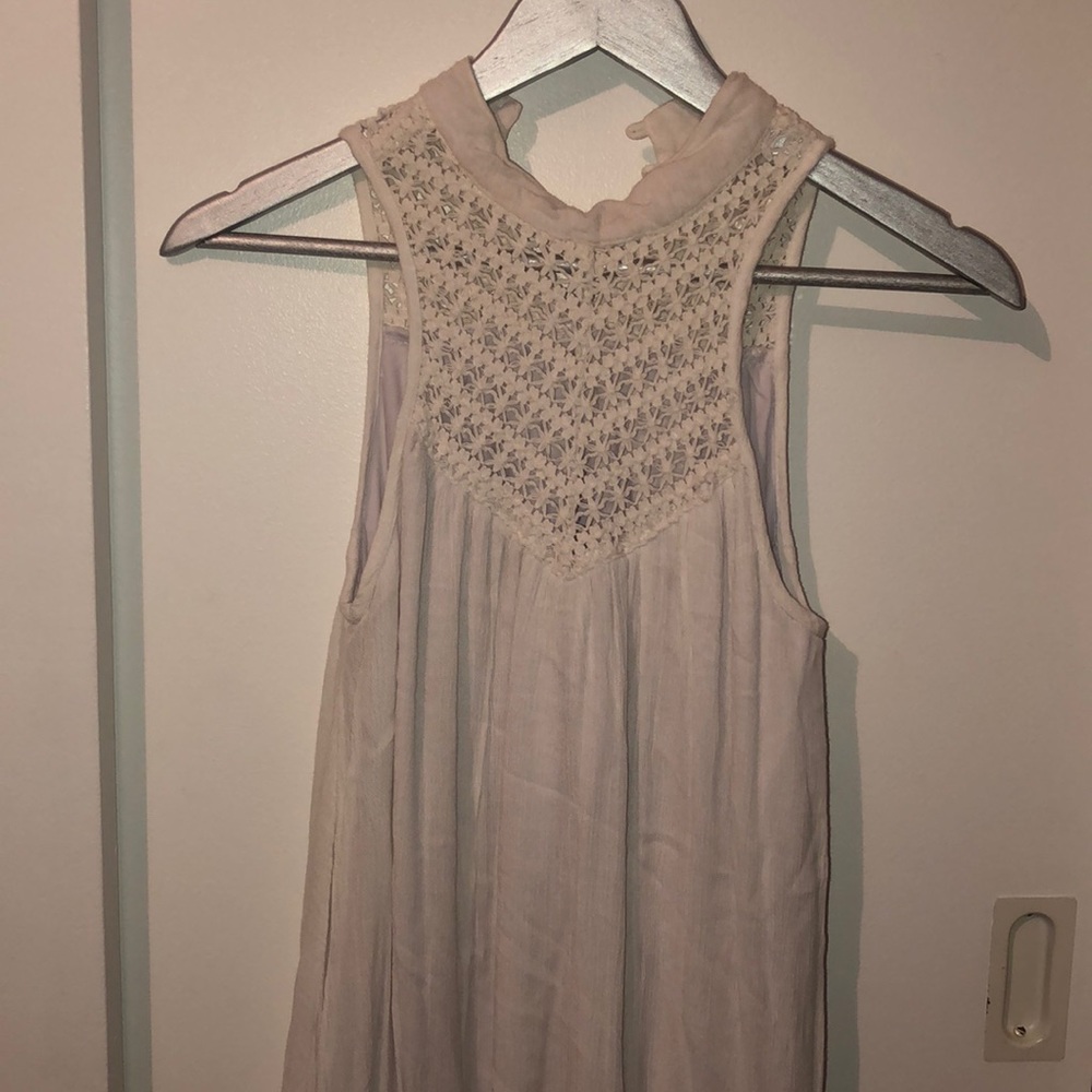 White lace detail dress